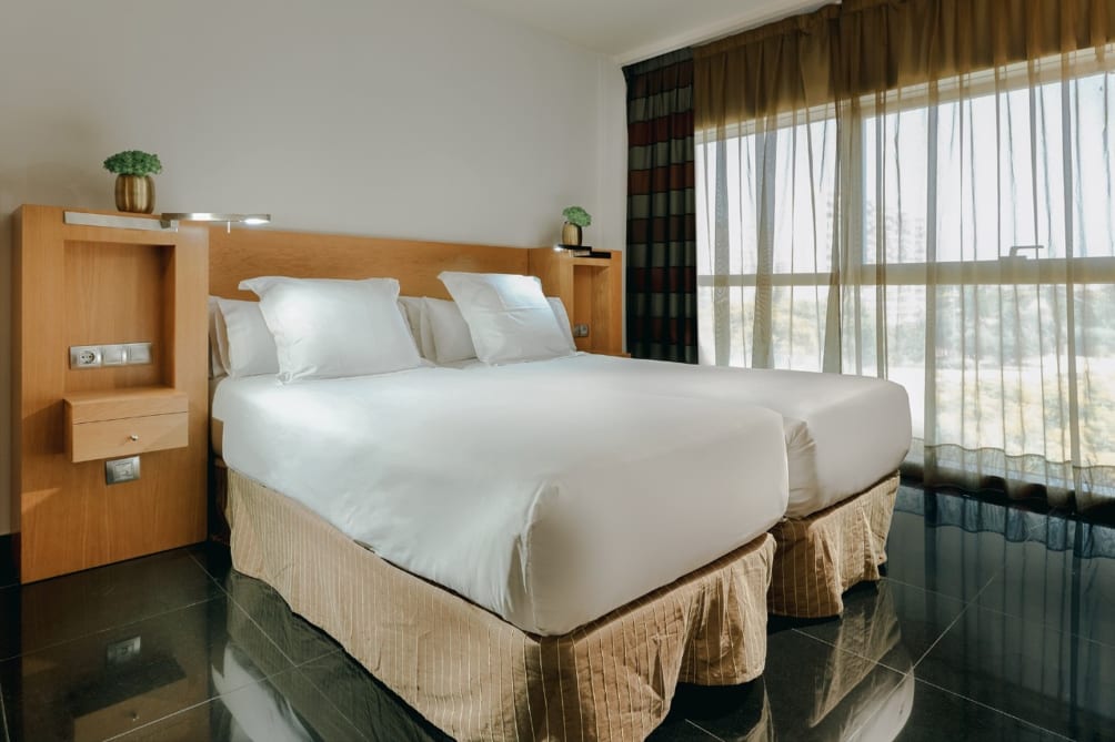 Bâle Mulhouse - Barcelone - Hesperia Fira Suites