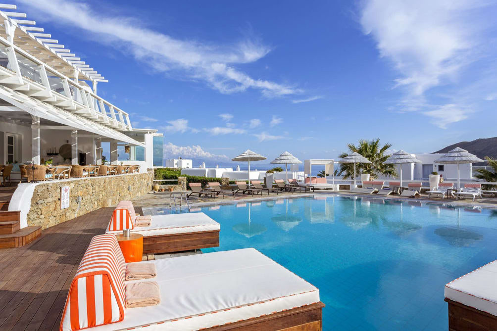 Lyon - Mykonos - Archipelagos Luxury Hotel