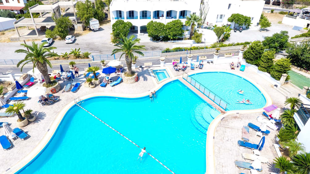 Bâle Mulhouse - Rhodes - Coliseum Studios and Apartments