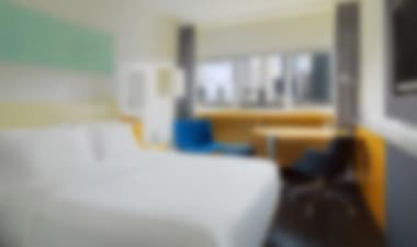 

Newly renovated 5-star hotel near central station