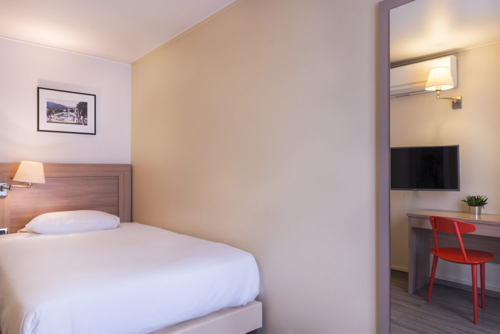

Pisa - Clichy - Hotel Boris V. by Happyculture