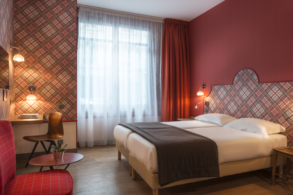 

Napoli - Clichy - Hotel Boris V. by Happyculture