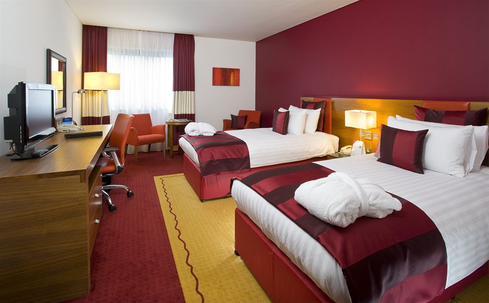 

Roma - Eltham - Crowne Plaza LONDON DOCKLANDS