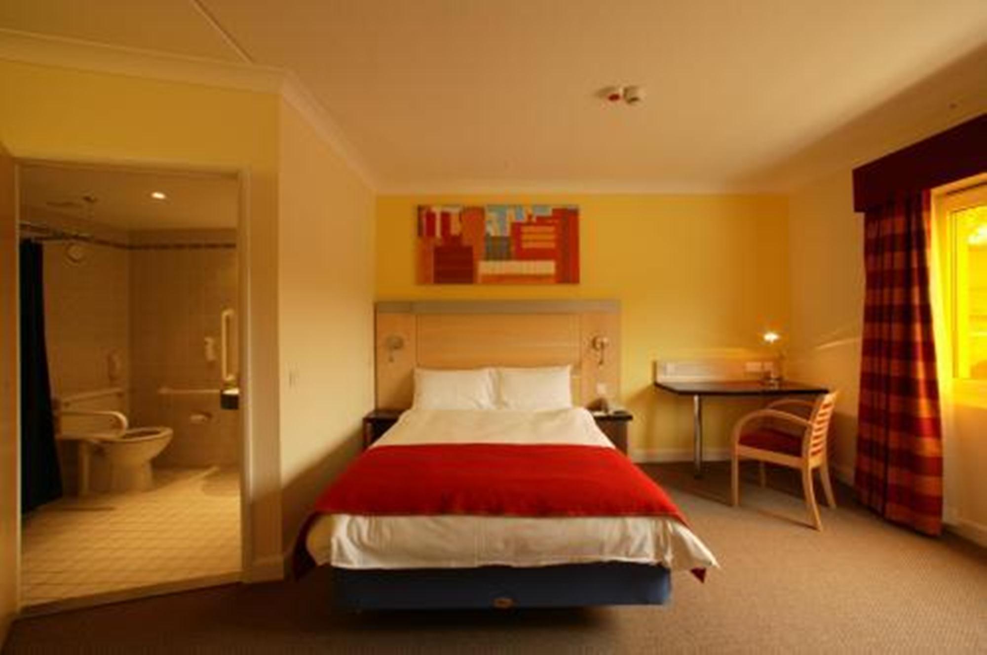 

Milano - Chester - Holiday Inn Express Chester - Racecourse