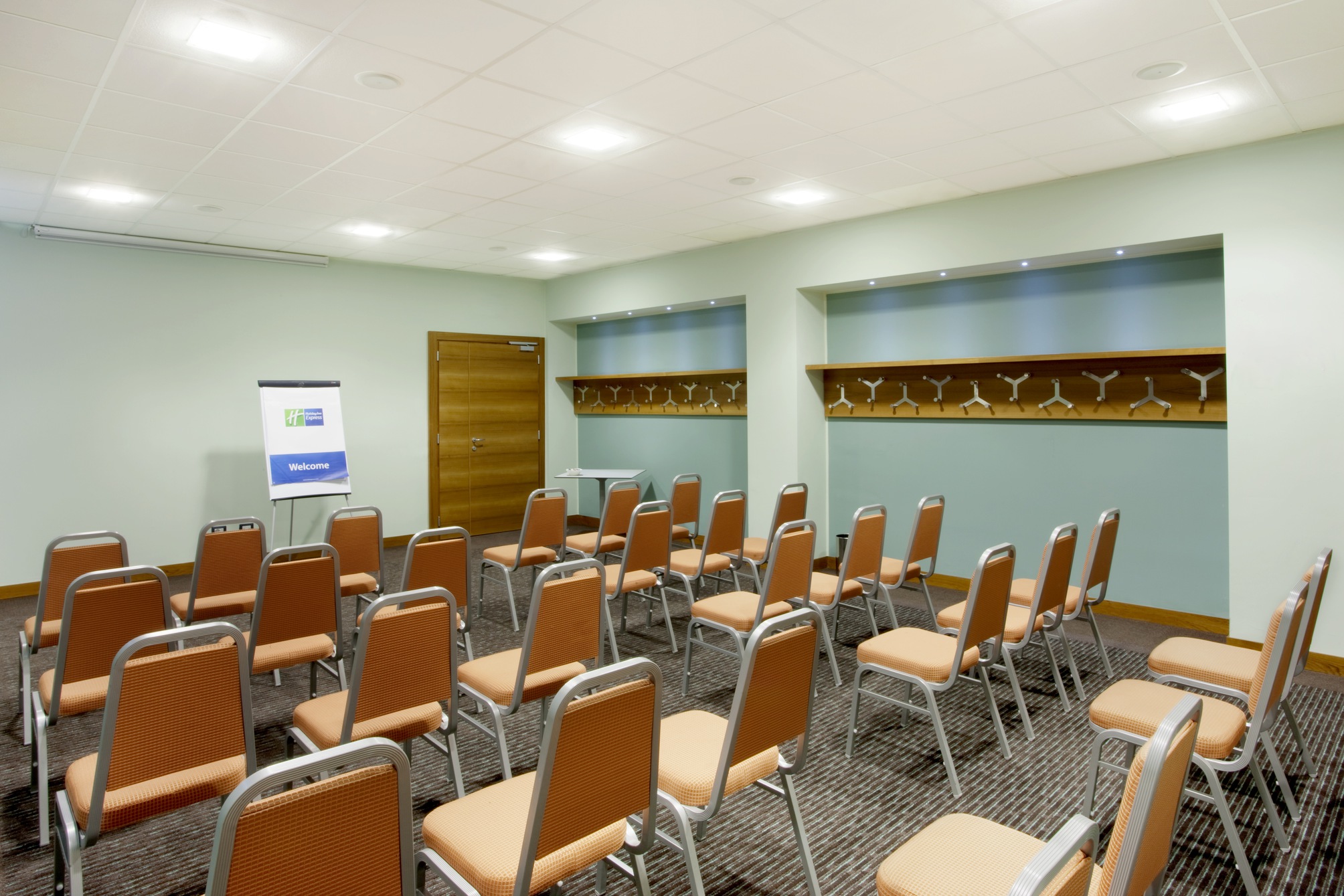 

Bari - Oleggio - Holiday Inn Express MILAN - MALPENSA AIRPORT