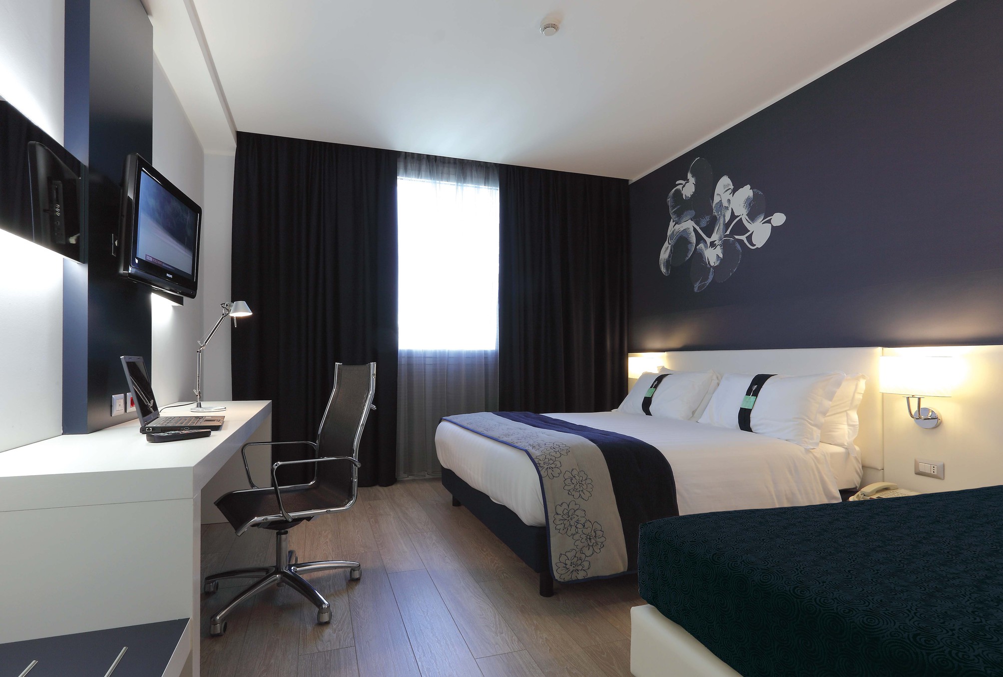 

Palermo - Monza - Holiday Inn Nord-Zara