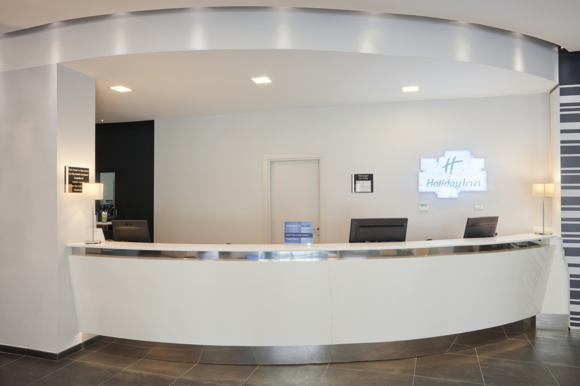 

Bari - Brugherio - Holiday Inn Nord-Zara