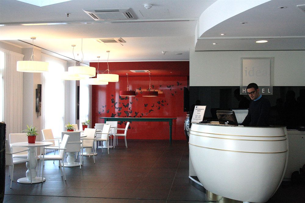 

Napoli - Oleggio - Idea Hotel Milano Malpensa Airport