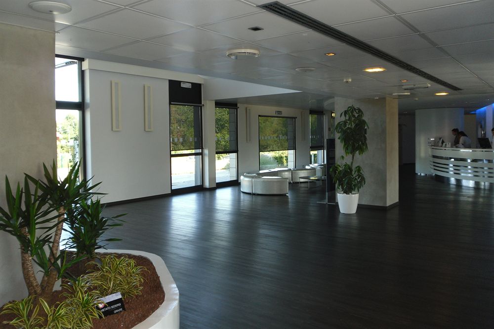 

Lamezia Terme - Rho (Fiera) - Idea Hotel Milano San Siro