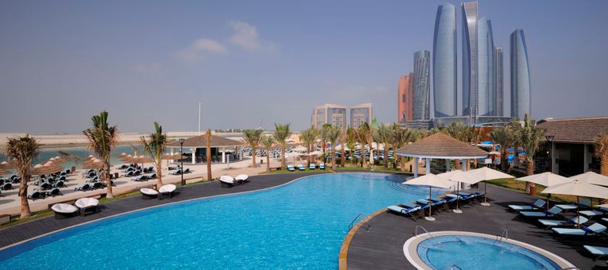 

Napoli - Abu Dhabi - InterContinental Hotels ABU DHABI