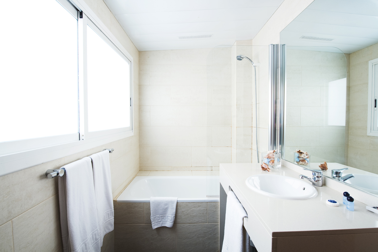 

Ancona - Badalona - Hotel Miramar Badalona