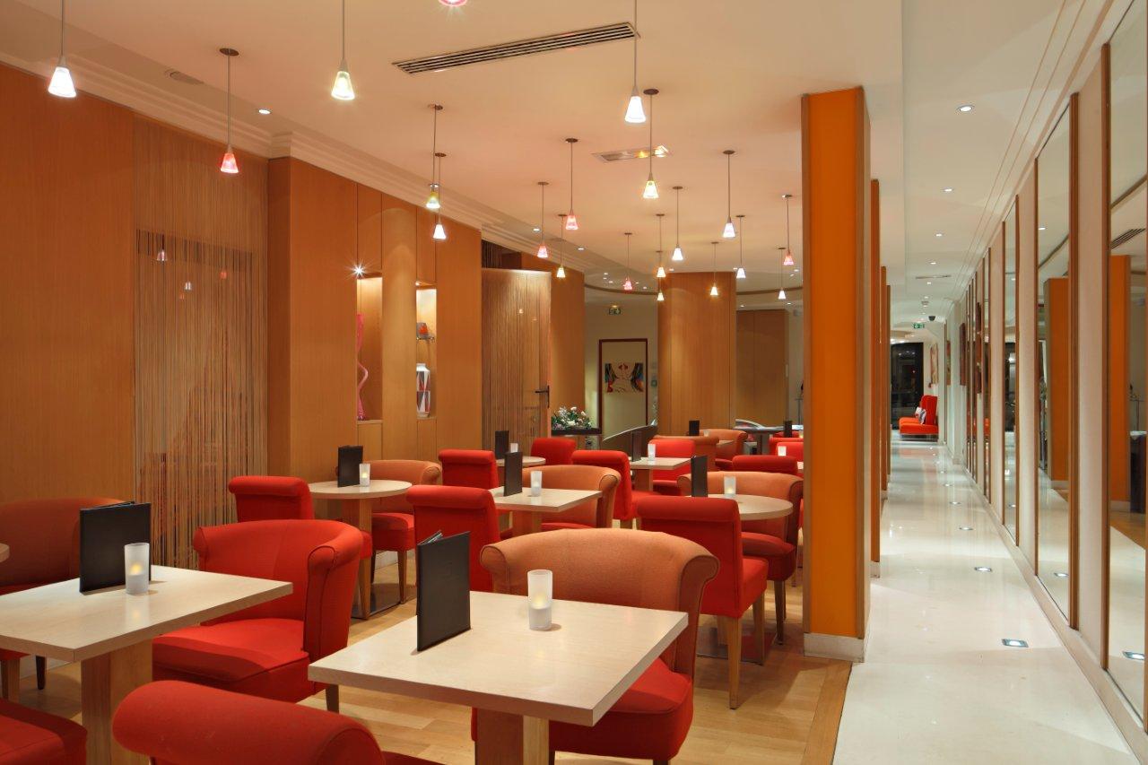 

Napoli - Neuilly-sur-Seine - Westside Arc de Triomphe Hotel