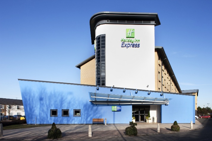 

Roma - Bishopton - Holiday Inn Express GLASGOW AIRPORT