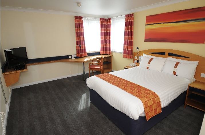 

Roma - Bishopton - Holiday Inn Express Glasgow Airport