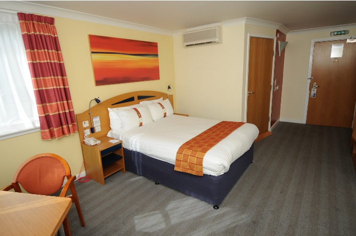 

Firenze - Glasgow - Holiday Inn Express Glasgow Airport