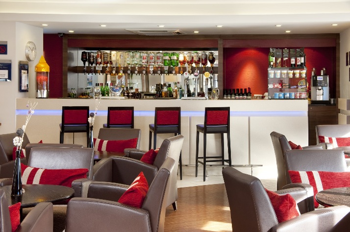 

Roma - Glasgow - Holiday Inn Express GLASGOW AIRPORT