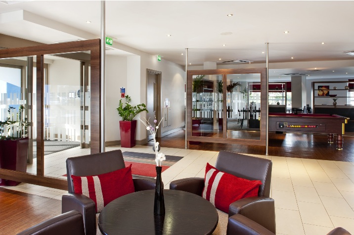 

Firenze - Glasgow - Holiday Inn Express GLASGOW AIRPORT