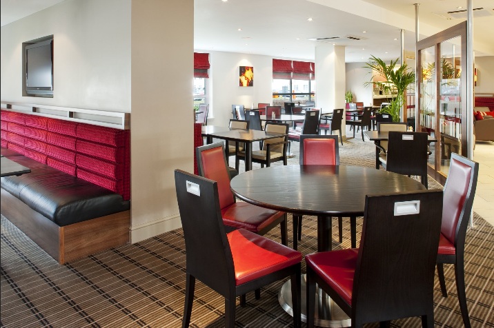 

Venezia - Glasgow - Holiday Inn Express Glasgow Airport