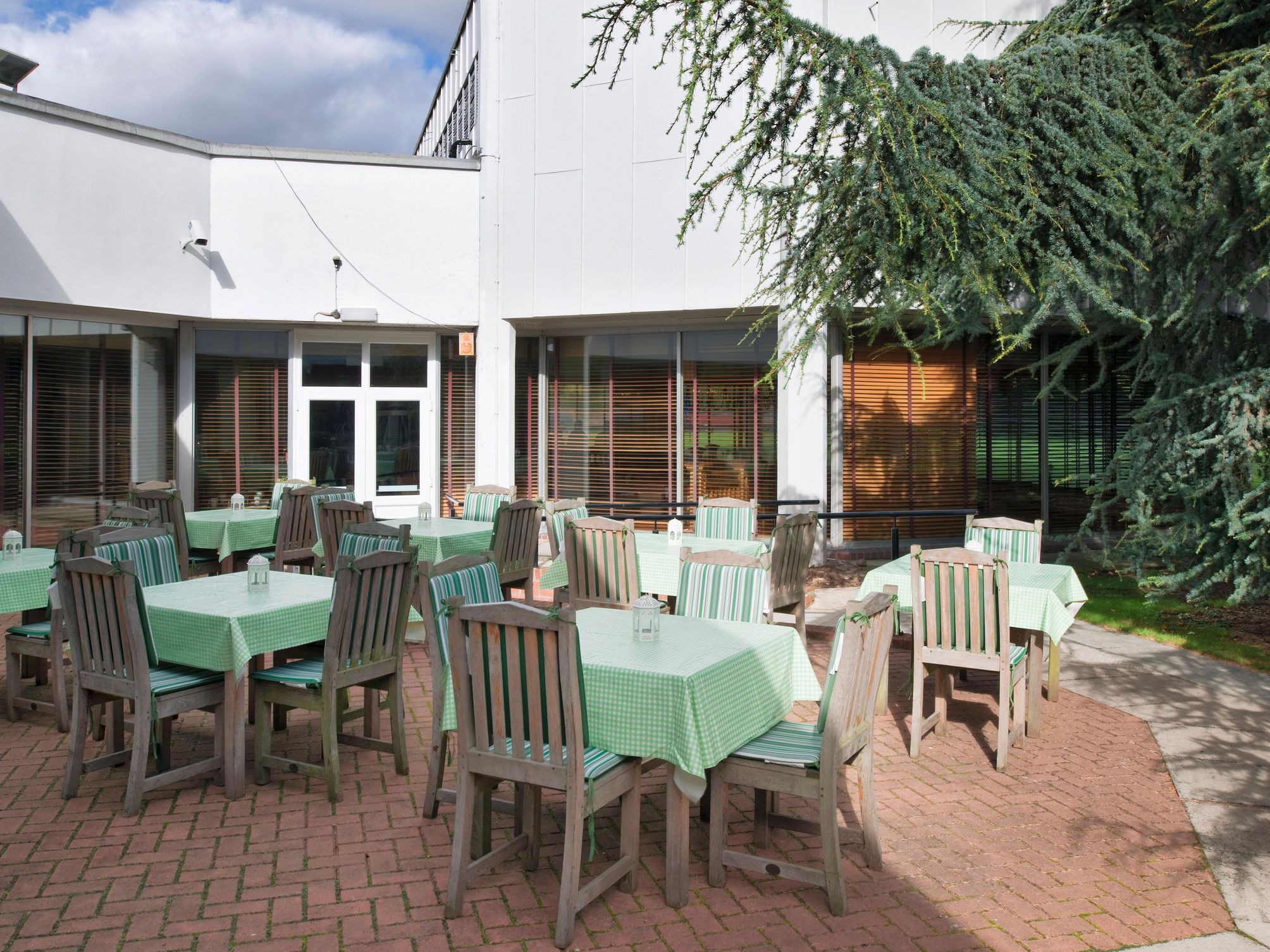 

Milano - York - Holiday Inn York