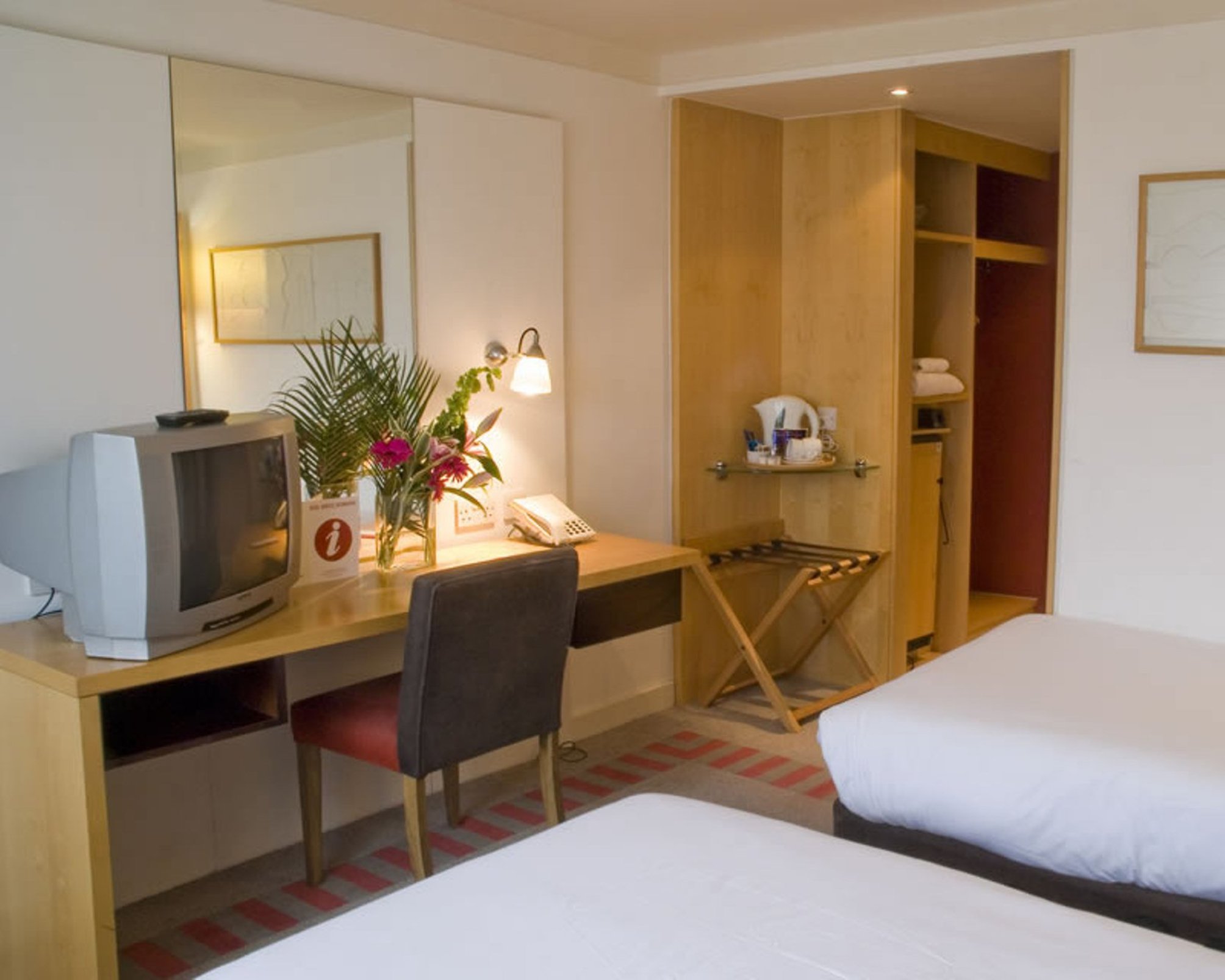 

Napoli - Manchester Airport - Airport Inn & Spa Manchester
