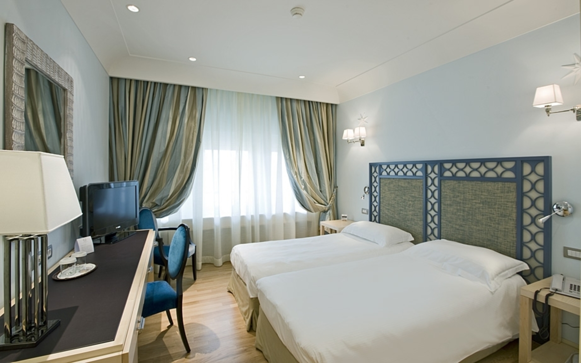 

Trapani - Roma - FH55 Grand Hotel Palatino
