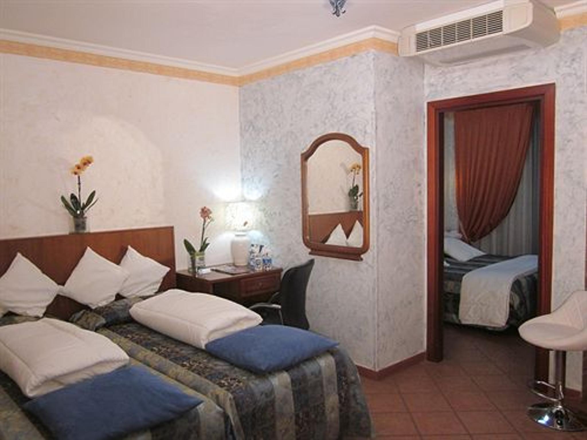 

Catania - Ostia Lido - EURO HOUSE INN airport