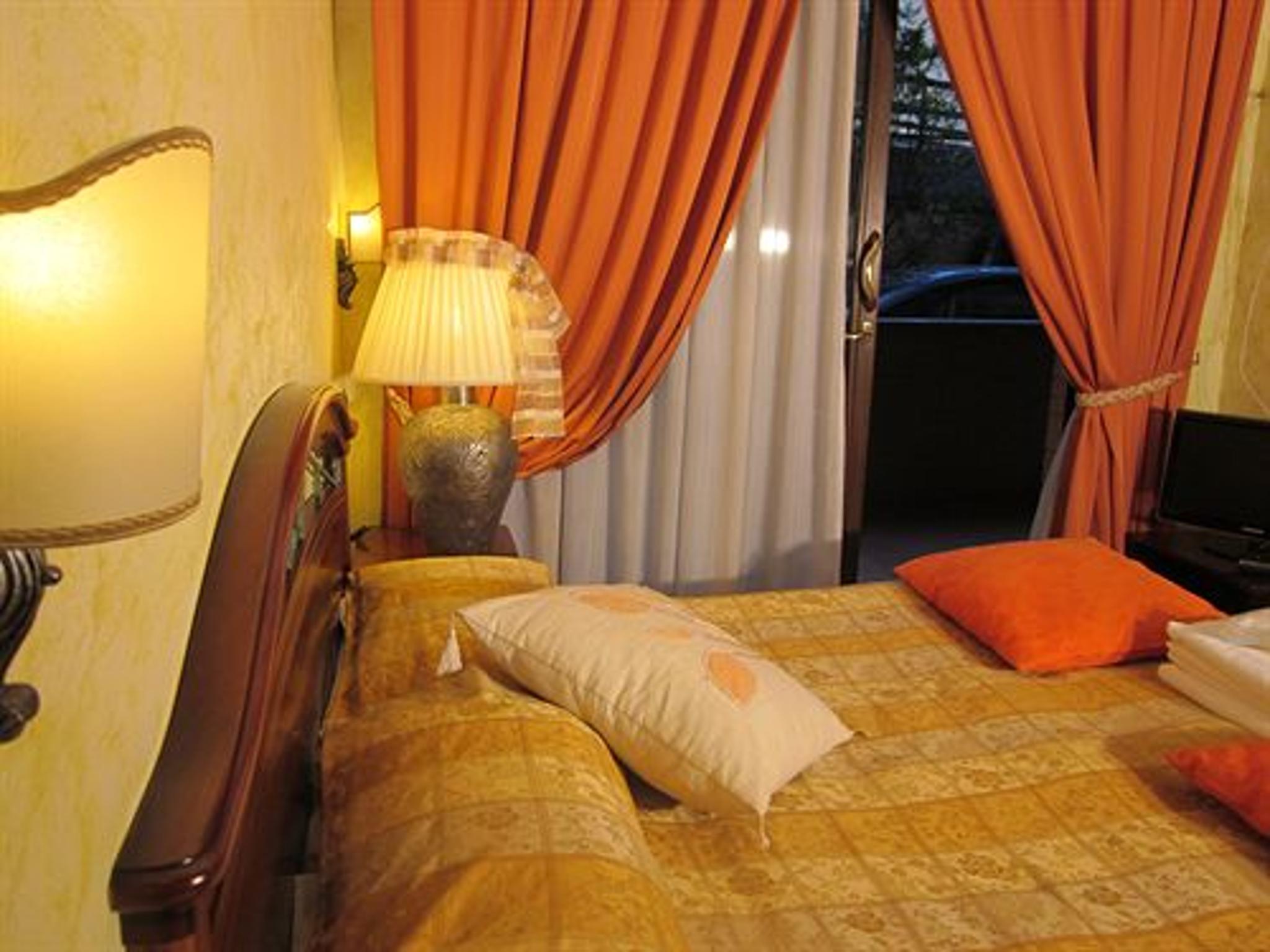 

Catania - Ostia Lido - EURO HOUSE INN airport