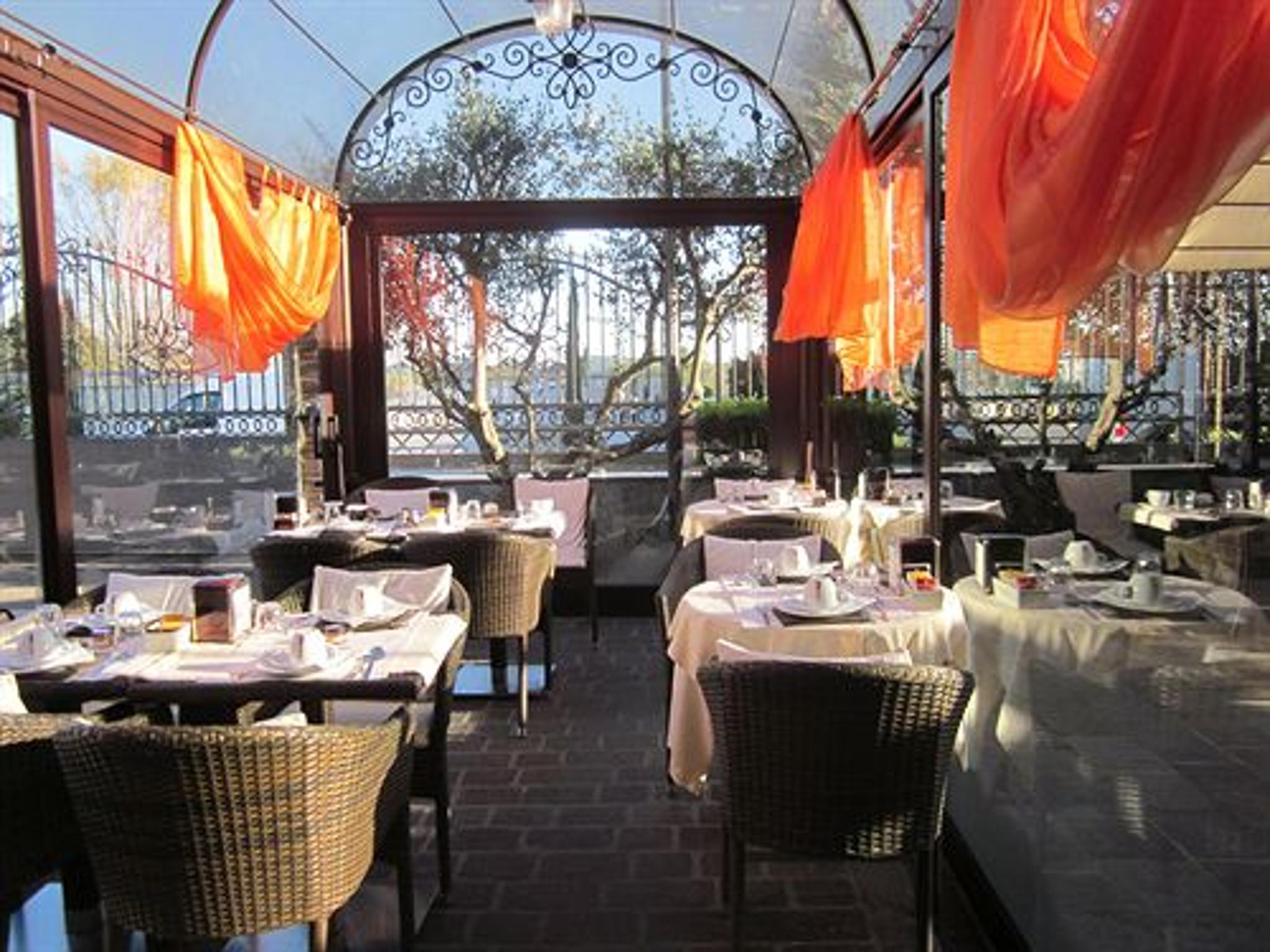 

Milano - Ostia Lido - EURO HOUSE INN airport