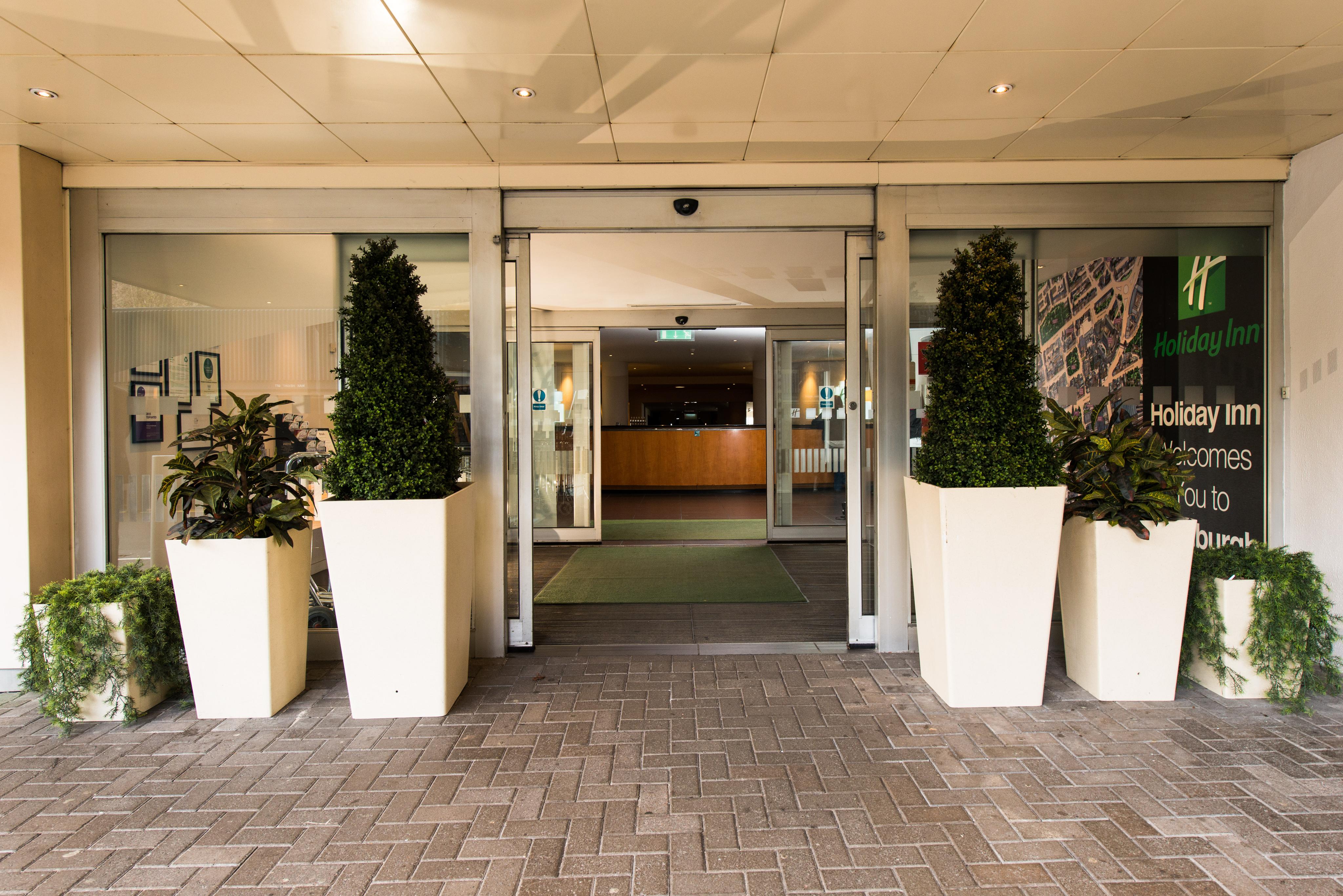 

Napoli - Edimburgo - Holiday Inn Edinburgh