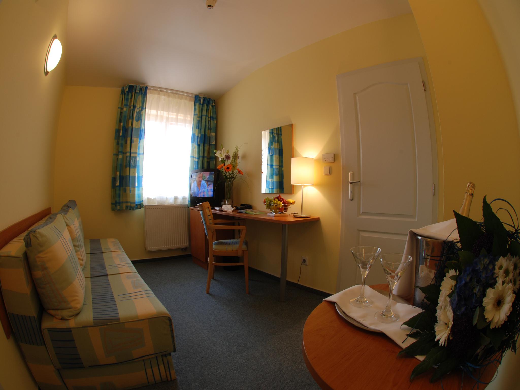 

Cagliari - Praga - Ea Hotel Tosca