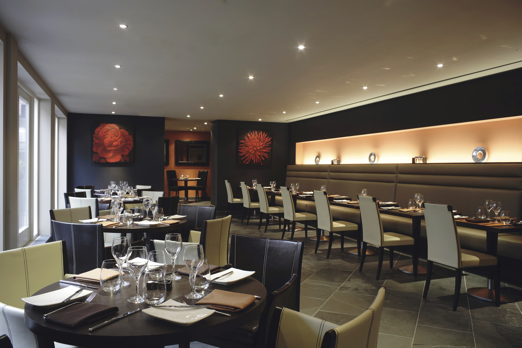 

Milano - Lingfield - Alexander House Hotel & Utopia Spa