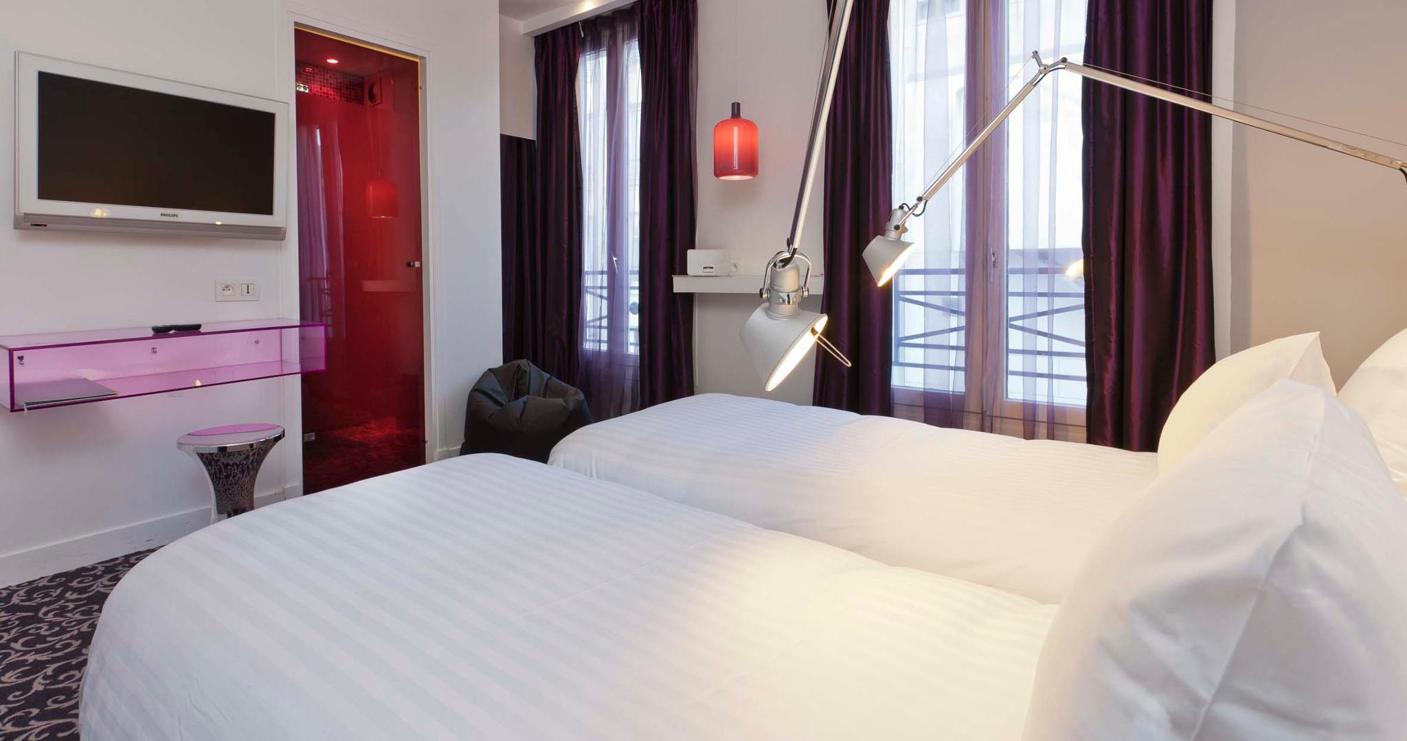 

Roma - Chevilly-Larue - Color Design Hotel