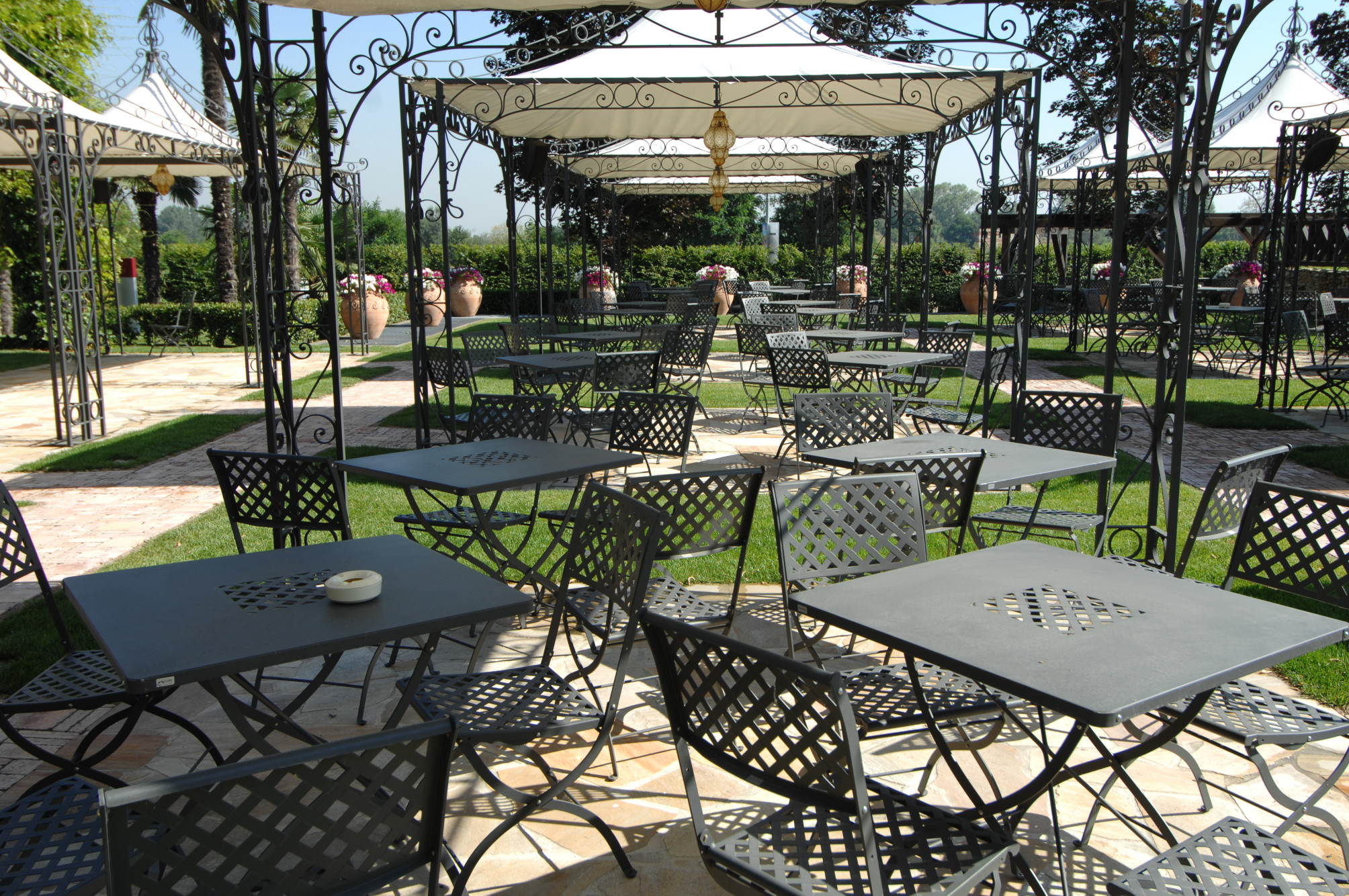 

Catania - Rozzano - Royal Garden Hotel