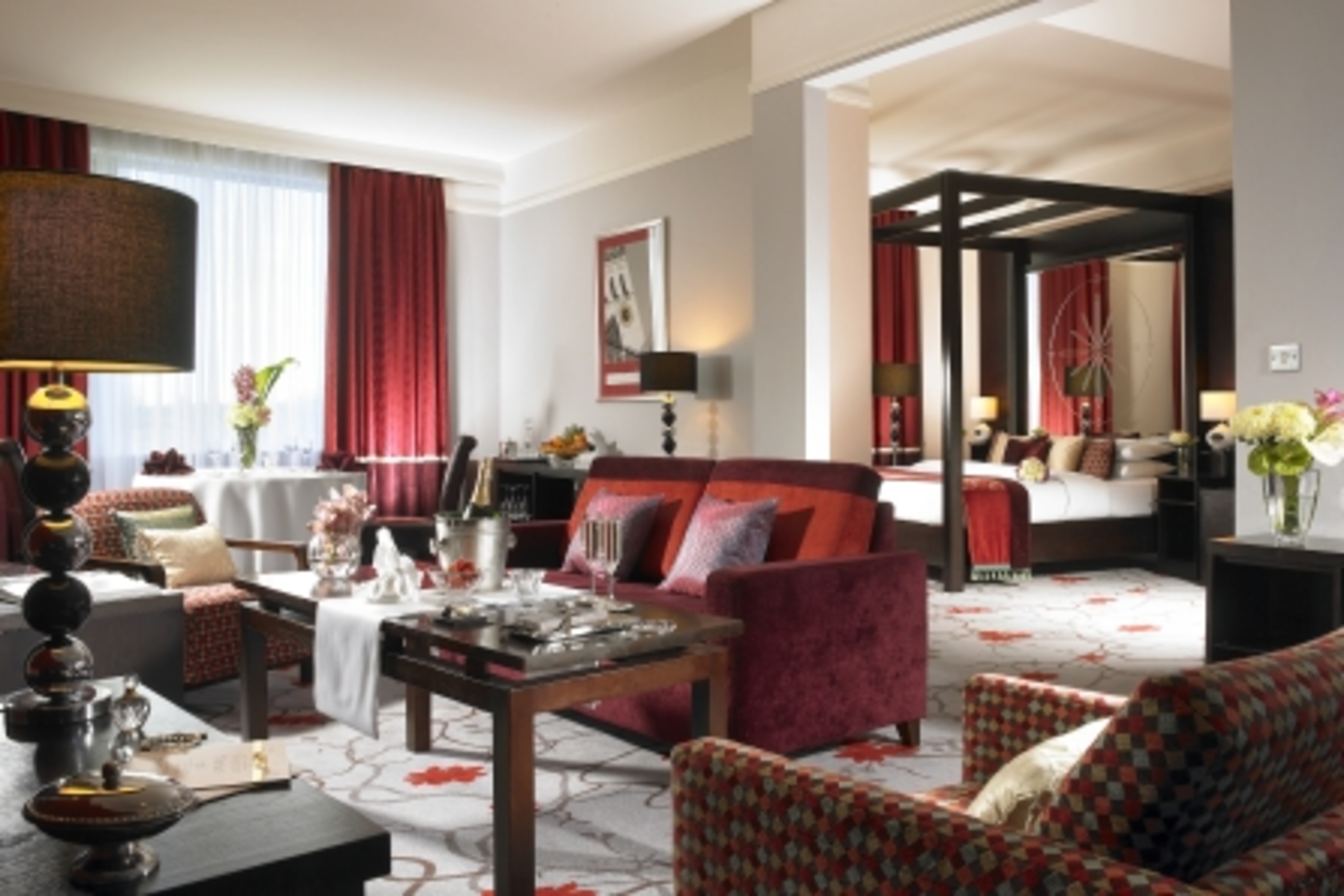

Milano - Tyrrelstown - Carlton Hotel Blanchardstown