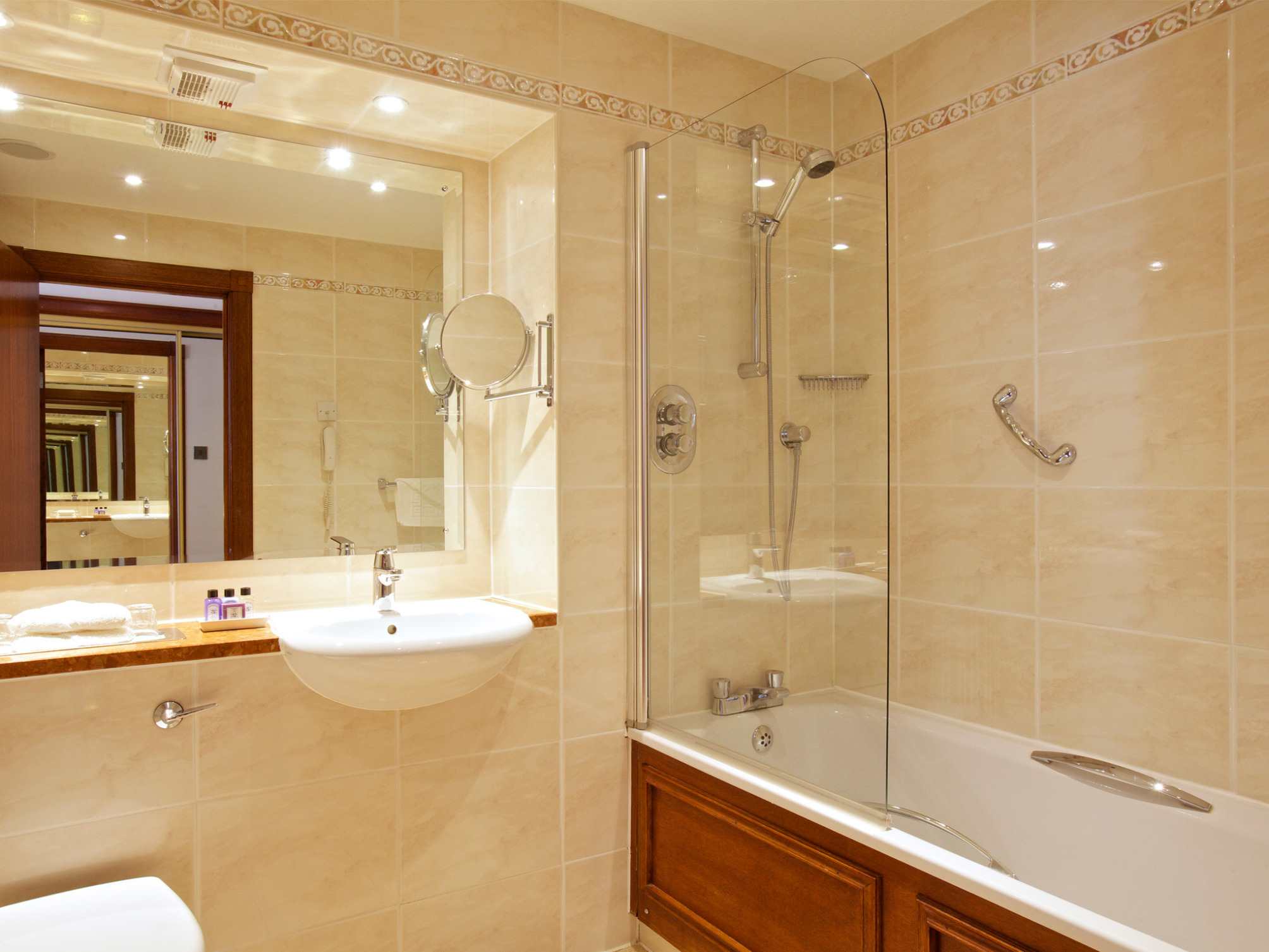 

Roma - Cambridge, Cambridgeshire - Holiday Inn Express Cambridge-Duxford M11, Jct.10