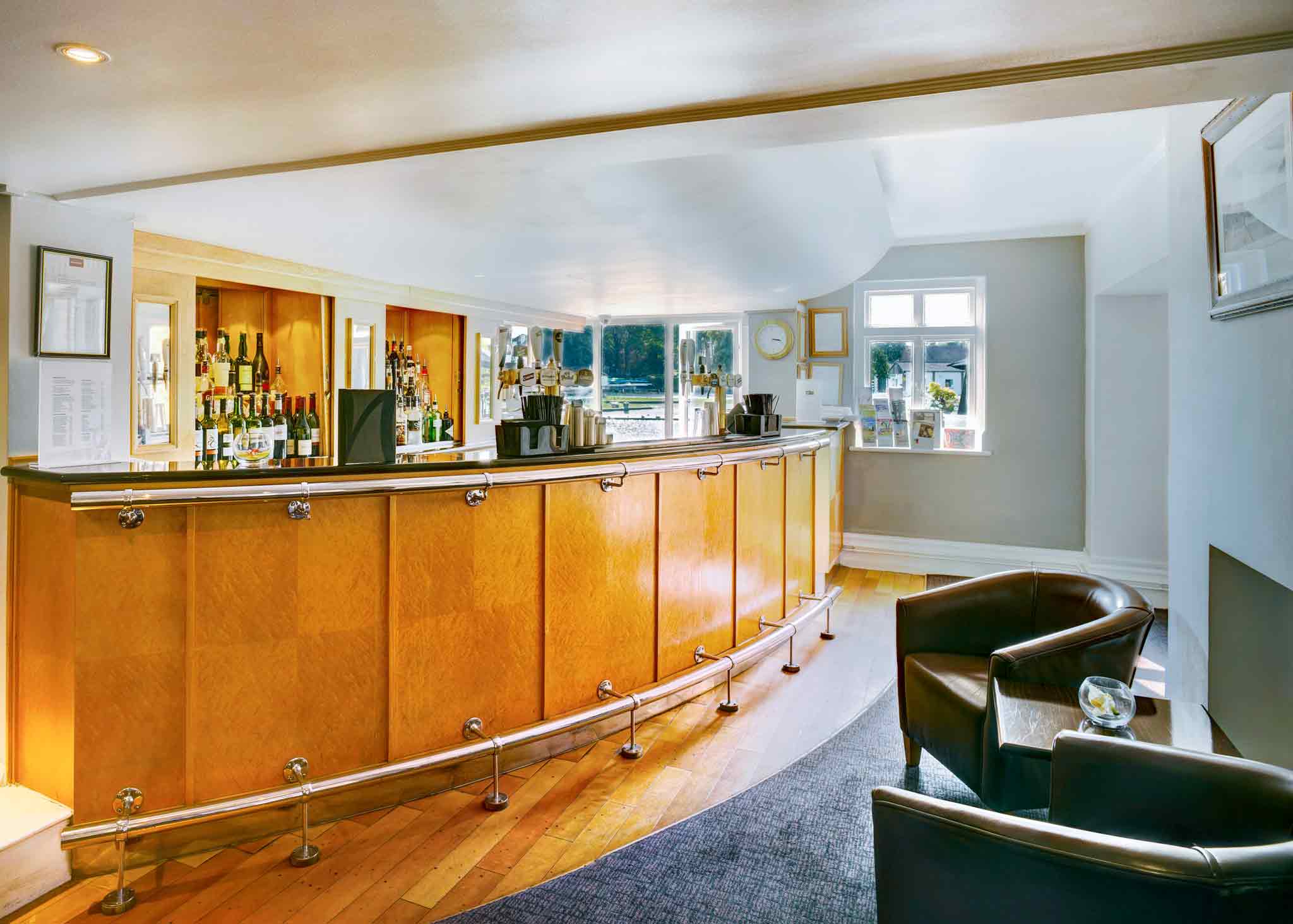 

Roma - Shepperton - Mercure London Staines-upon-Thames Hotel