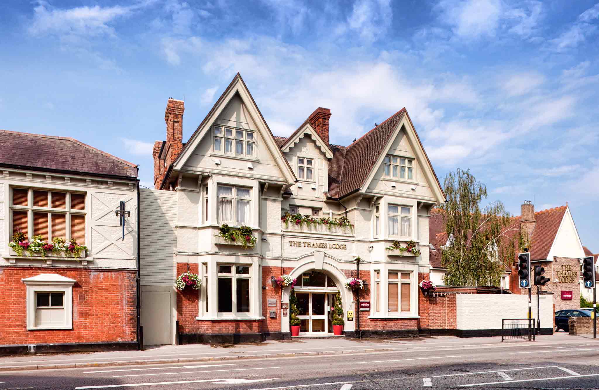 

Napoli - West Drayton - Mercure London Staines-upon-Thames Hotel