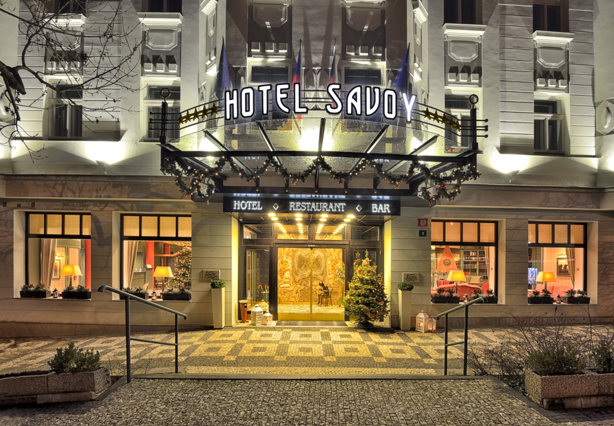 

Lamezia Terme - Praga, Aeroporto Václav Havel - Hotel Savoy Prague