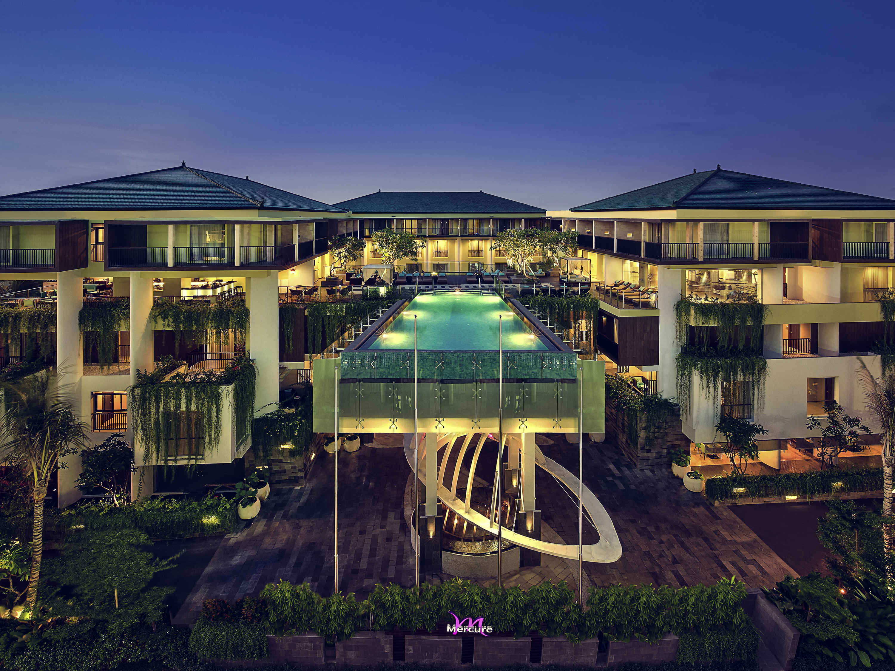 

Napoli - Kerobokan - Mercure Bali Legian