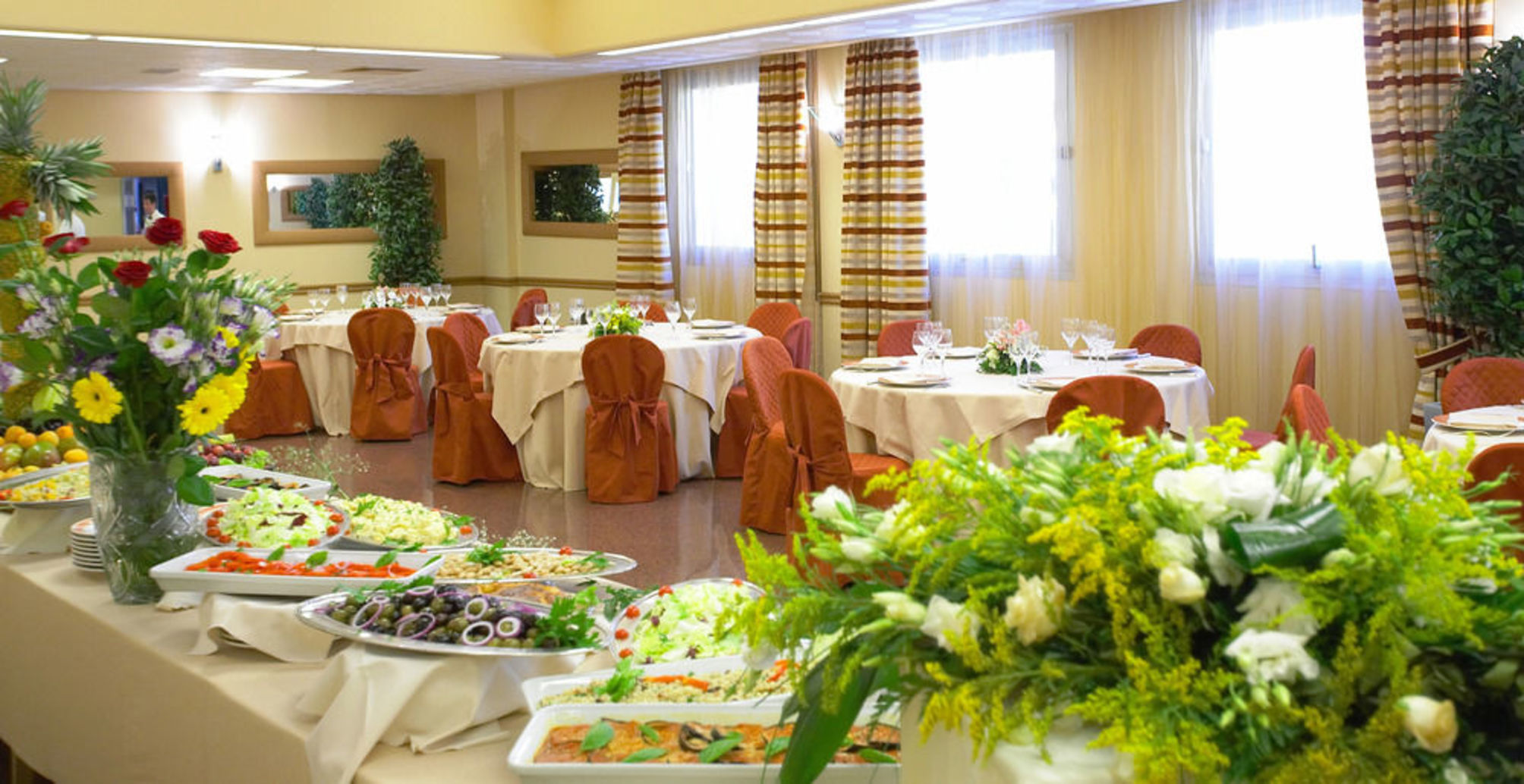 

Pisa - Sicilia Ovest - Palermo, Cefalù,Trapani, San Vito, Mare Italia - Astoria Palace Hotel