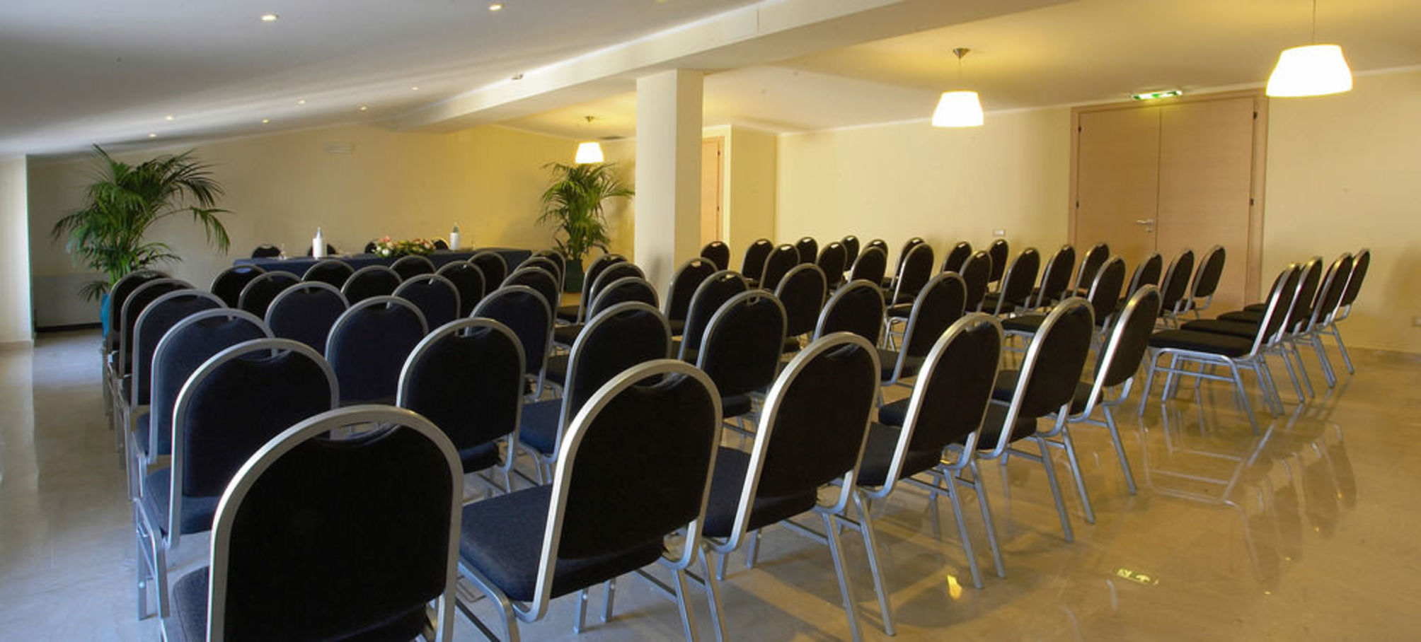 

Genova - Mondello - Hotel Garibaldi