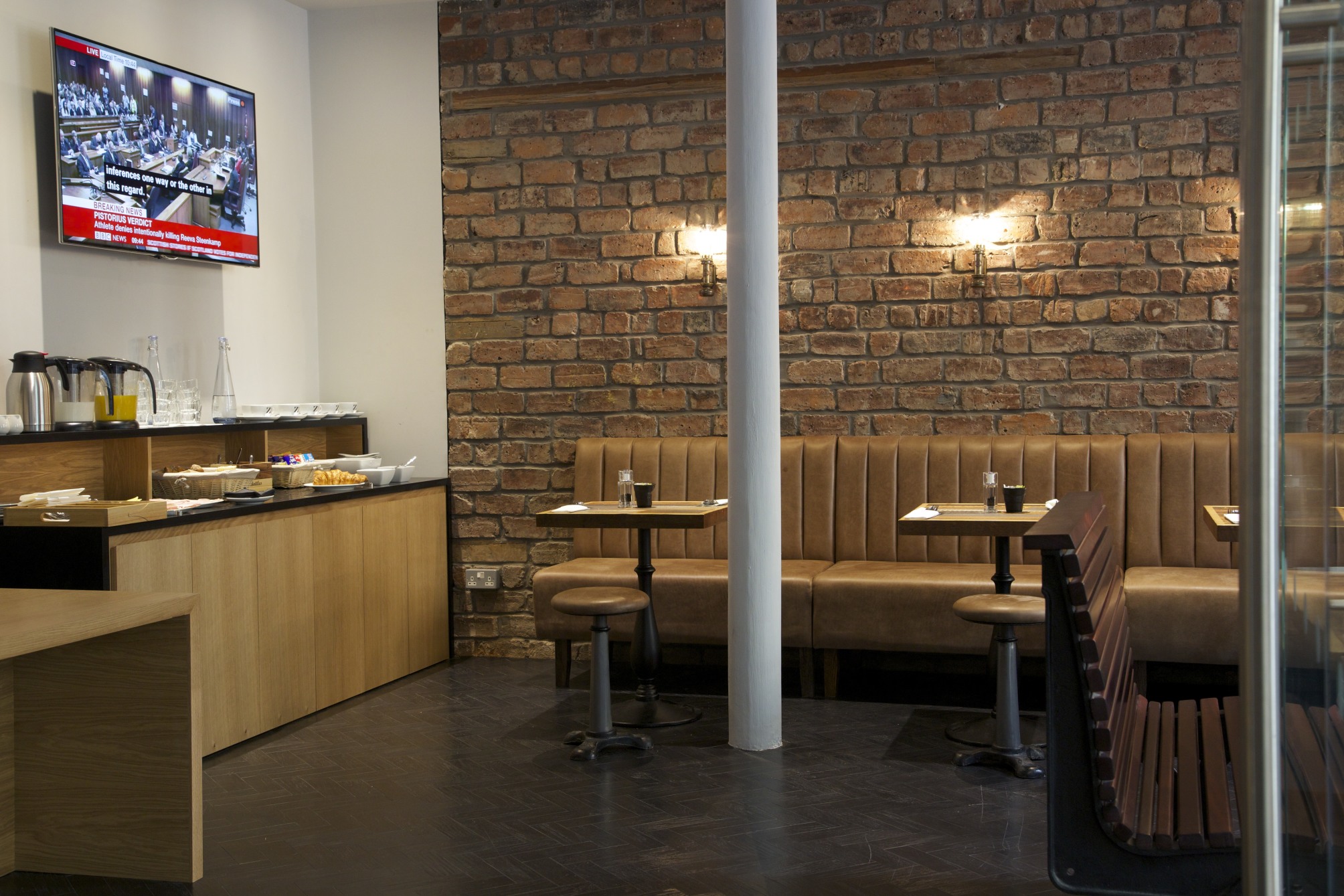

Bari - Glasgow - The Z Hotel Glasgow