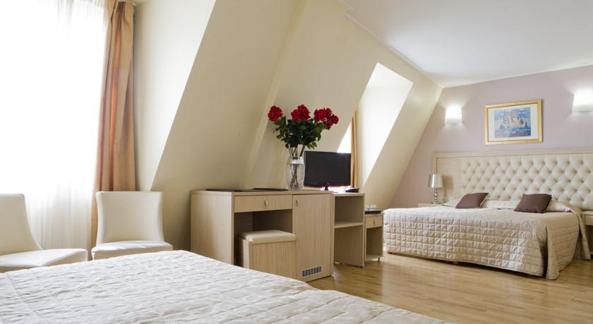 

Bari - Ivry-sur-Seine - Hôtel Lebron