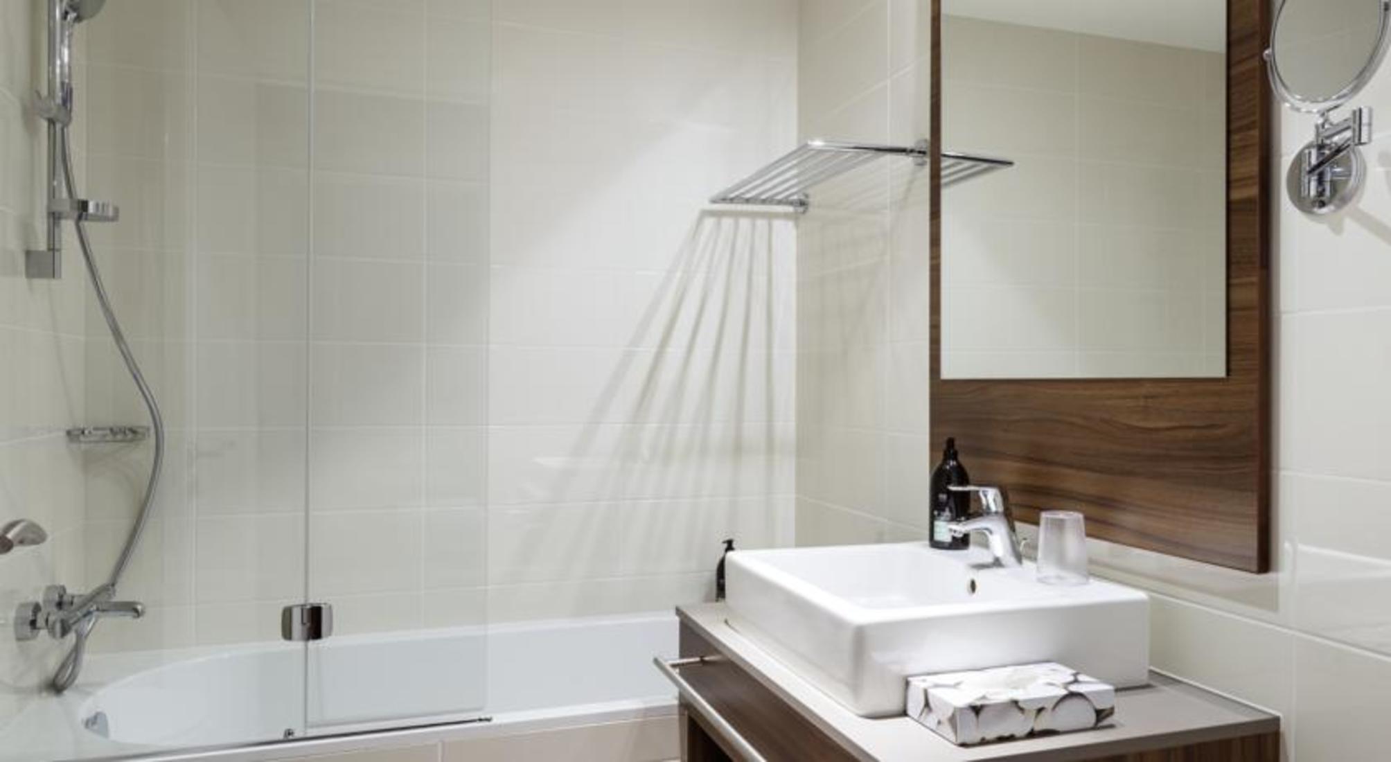 

Catania - Levallois-Perret - Aparthotel Adagio La Defense Courbevoie