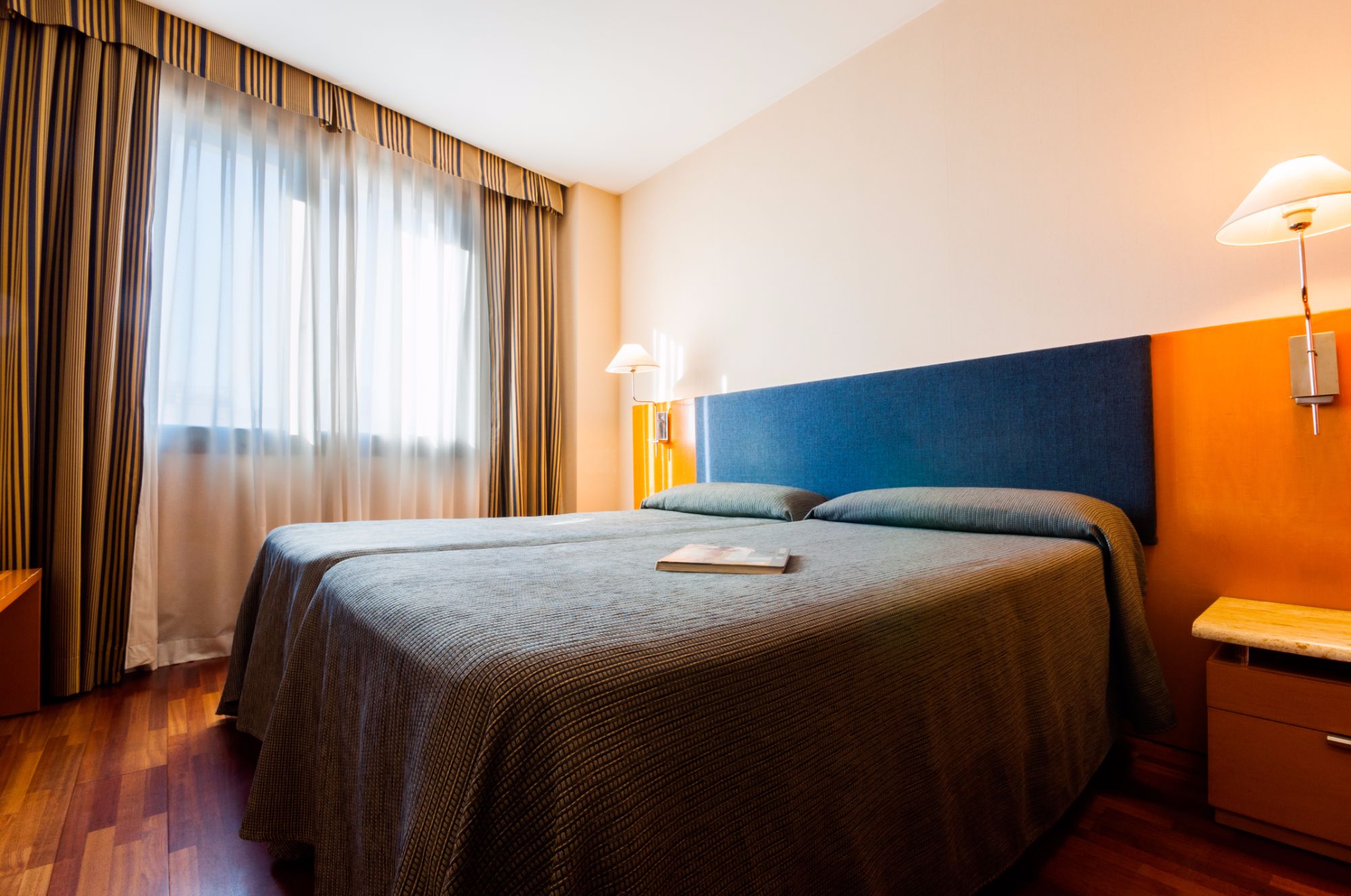 

Palermo - Burjasot - Hotel Villacarlos