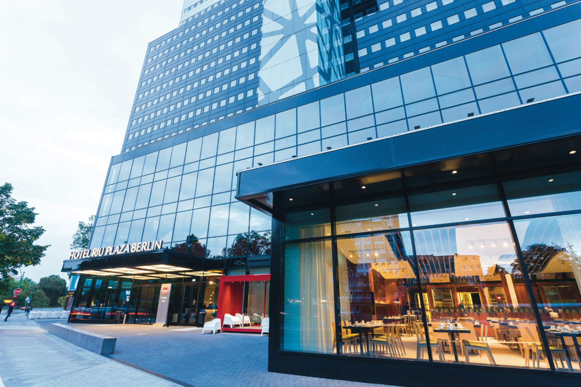 

Bologna - Berlino - Riu Plaza Berlin