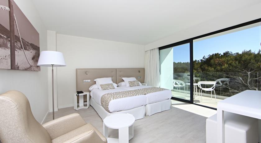 

Alghero - Cala Bona - Iberostar Waves Cala Millor -Adults Only