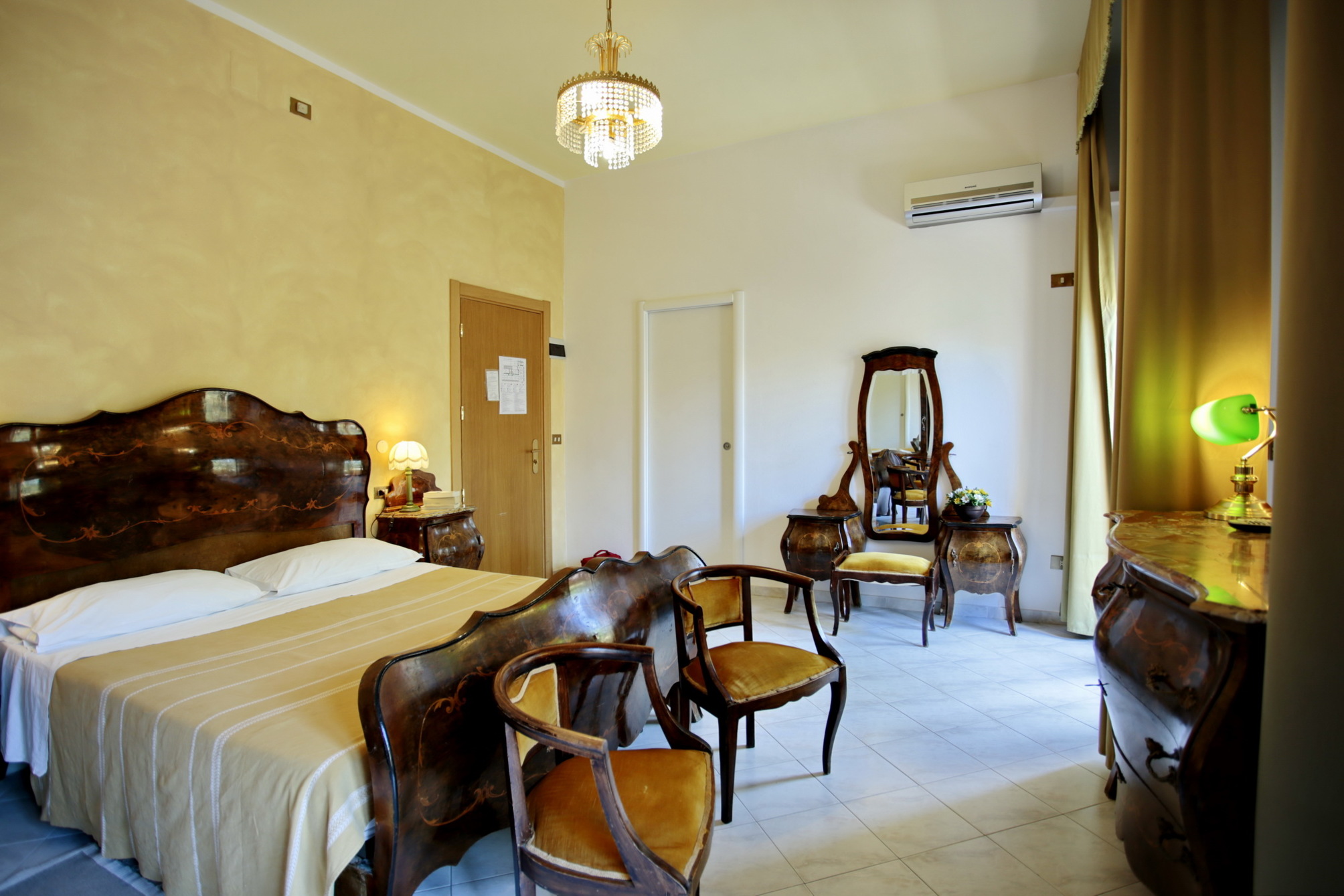 

Pisa - Sardegna, Mare Italia - Hotel La Margherita & SPA
