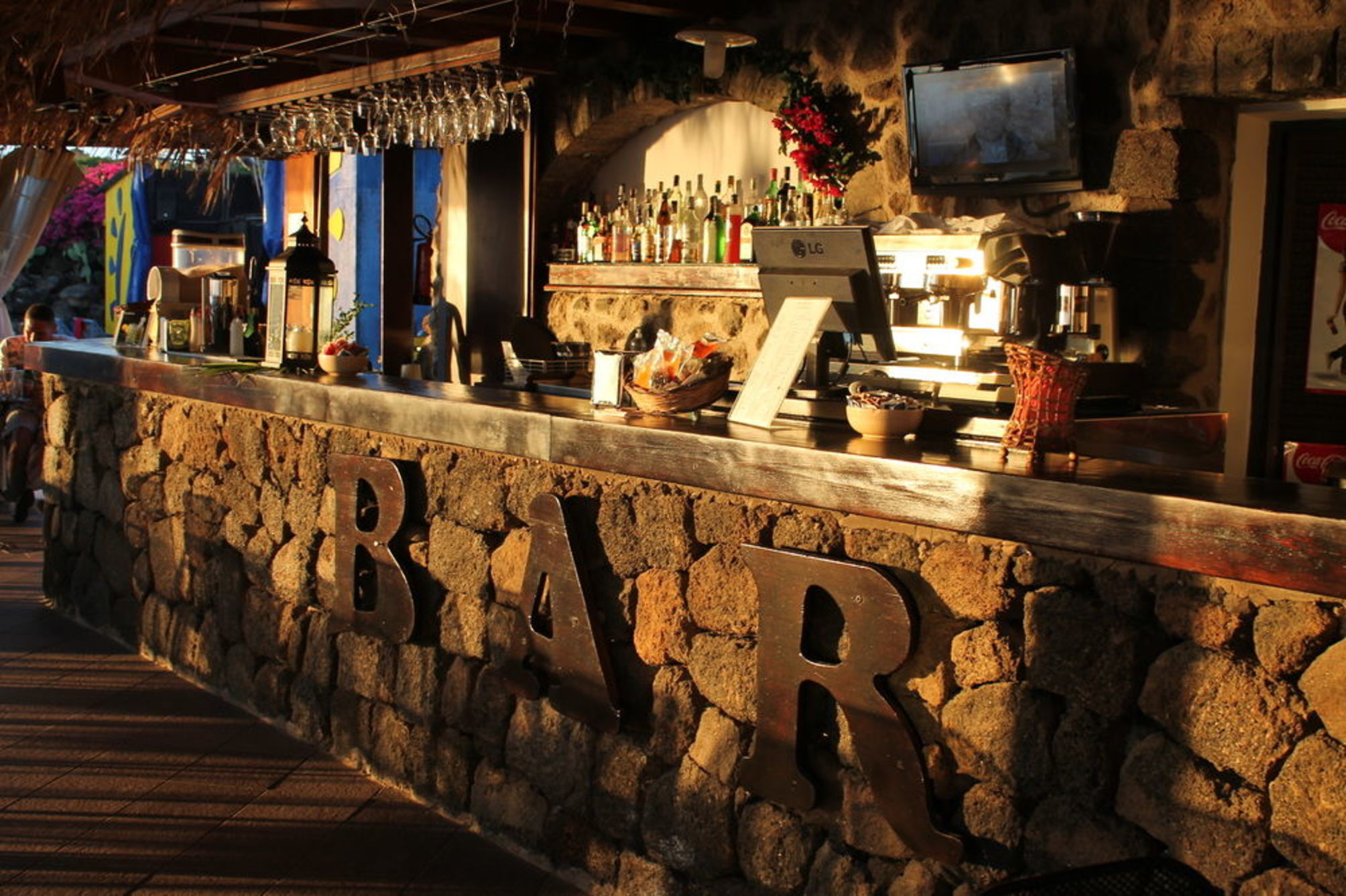 

Milano - Pantelleria - Hotel Village Suvaki