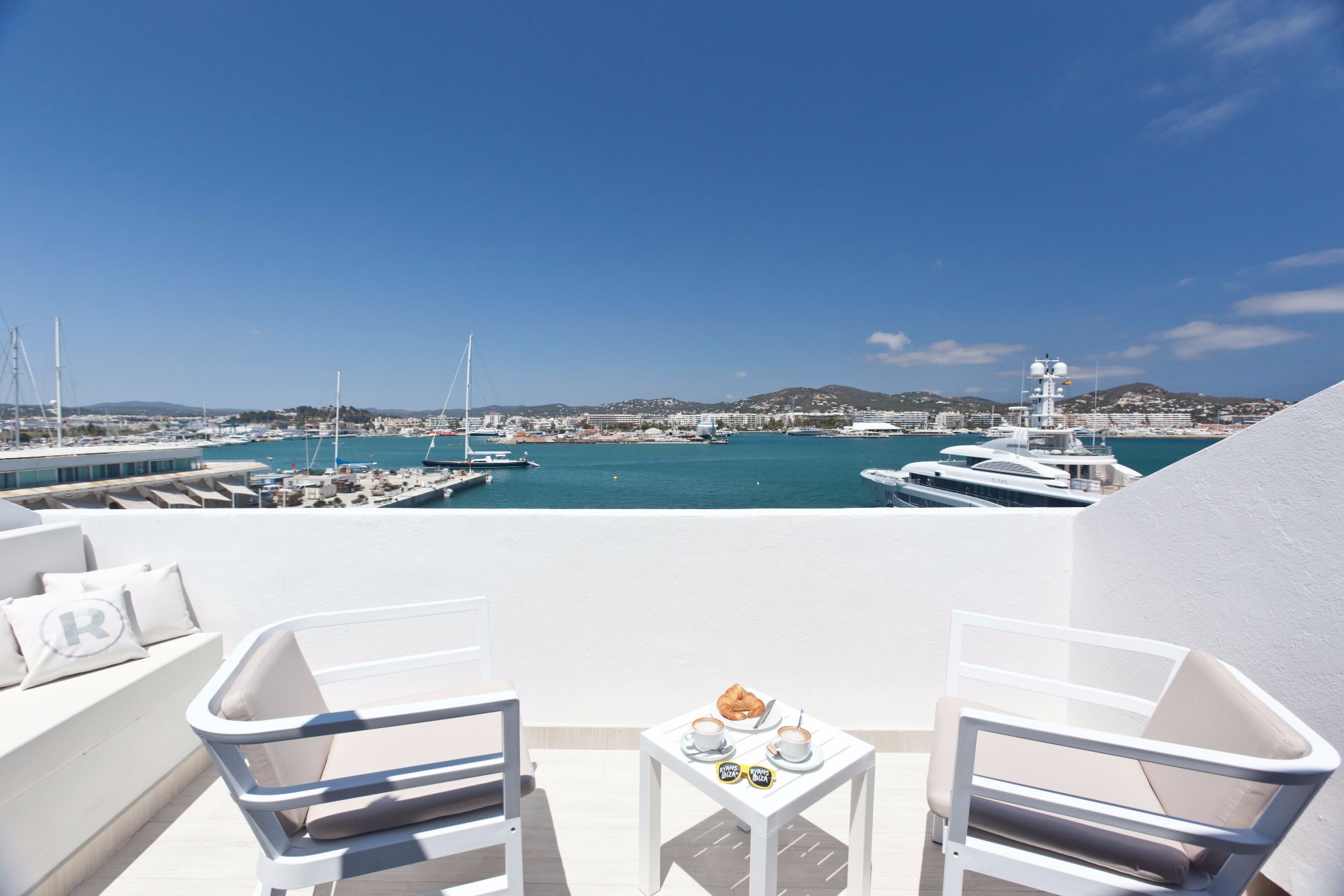 

Firenze - Ibiza città, Ibiza - Ryans La Marina